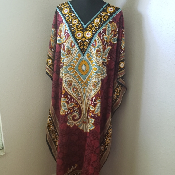 New Burgundy and Gold Kaftan Abaya Cover-up Dress - Picture 1 of 12